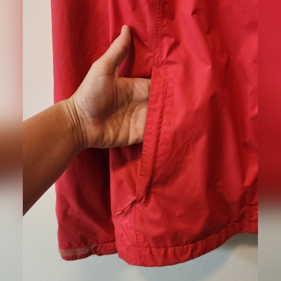 COPY - Red Columbia rain coat size XL - Picture 2 of 5